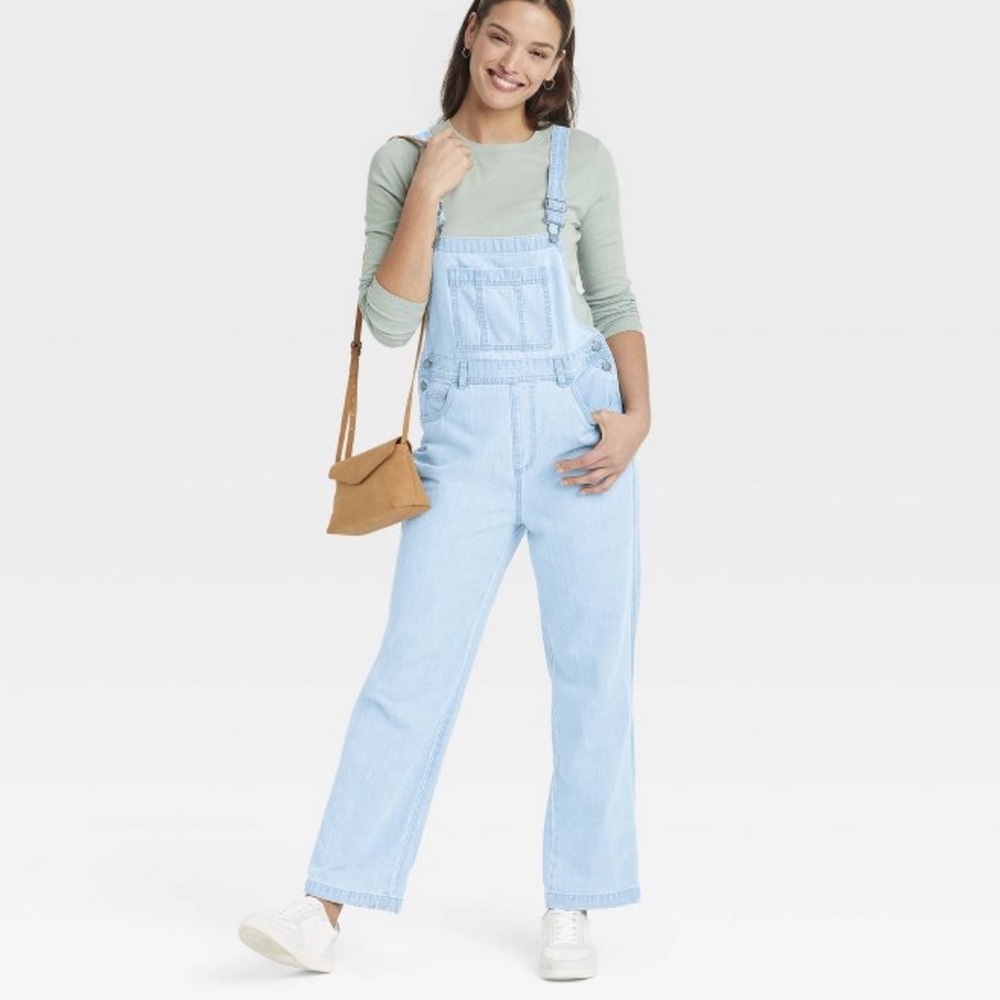 UNIVERSAL THREAD MEDIUM WASH OVERALLS